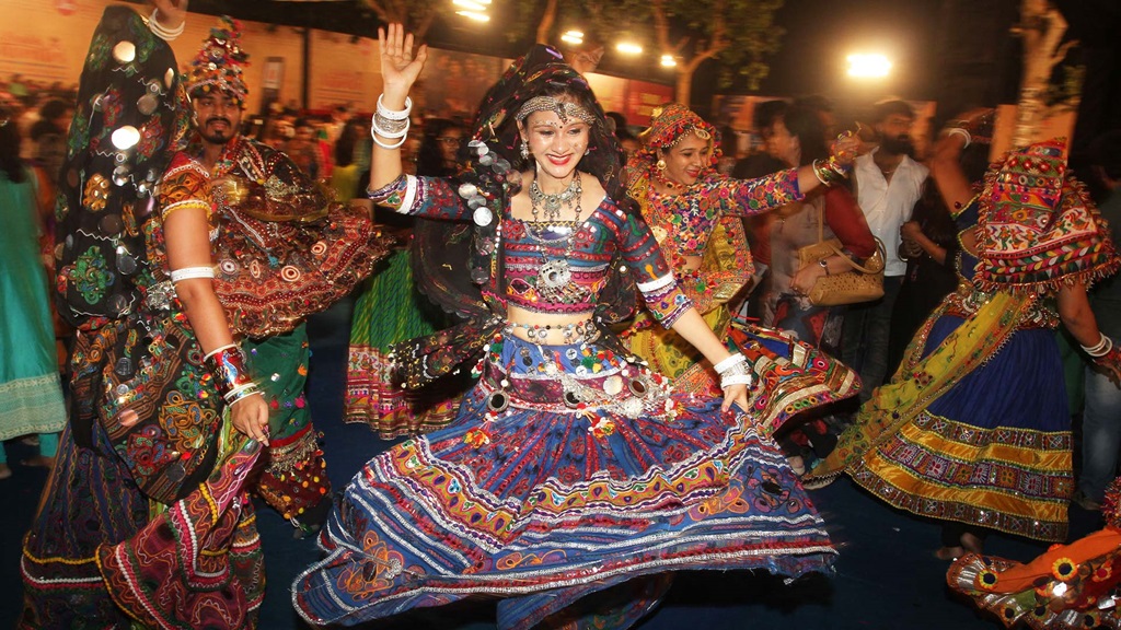 Adorning the Nine Nights: Why Oxidized Jewellery Reigns Supreme in Navratri